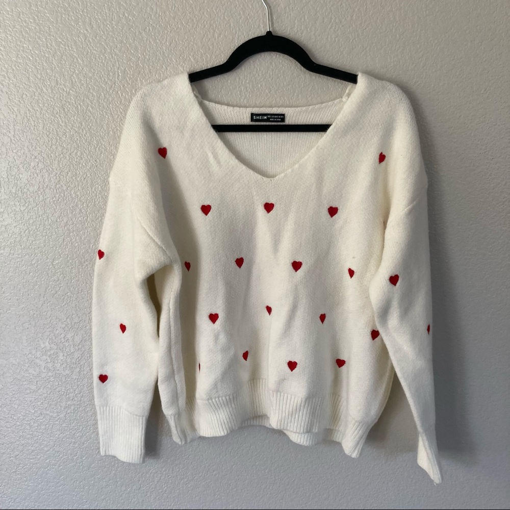 White Sweater with Red Hearts size Large